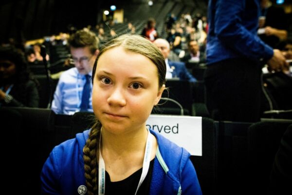 Greta Thunberg, Klimaaktivistin aus Schweden, hat trotz ihrer erst 15 Jahre einen großen Auftritt auf dem Klimagipfel.