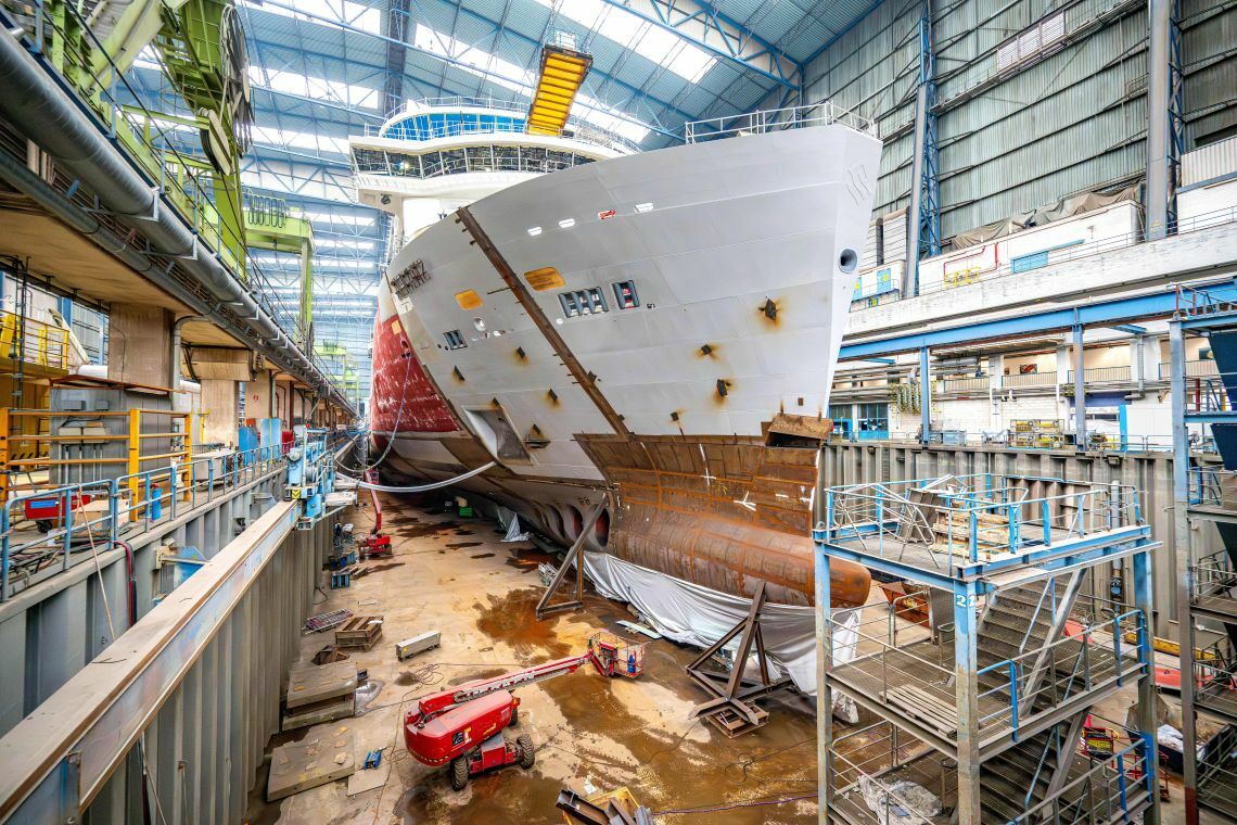 Meyer Werft steigt in Offshore-Windenergie ein: Neben Kreuzfahrtschiffen werden die Papenburger künftig auch an Konverterplattformen mitarbeiten.