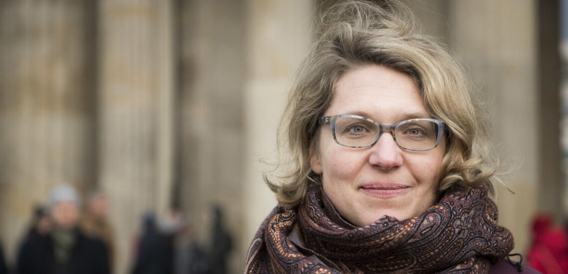 Roda Verheyen hat vor dem Bundesverfassungsgericht ein bahnbrechendes Urteil für den Klimaschutz erstritten. Im Interview erklärt die Hamburger Anwältin die Tragweite und die möglichen nächsten Schritte.