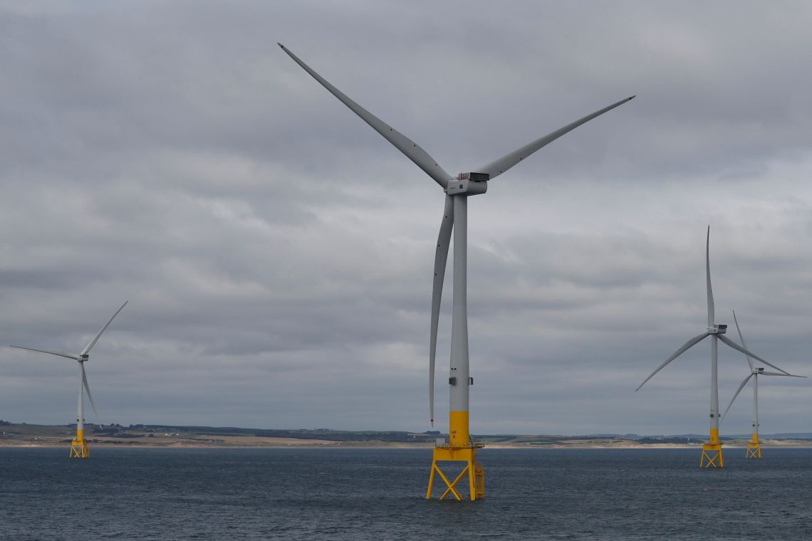 Offshore-Windpark Aberdeen: Einer Studie zufolge kam es binnen zwei Jahren nicht zu einer einzigen Kollision von fünf verschiedenen Vogelarten mit den Rotorblättern der Anlangen.