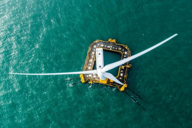 Windrad von BW-Ideol: Der französische Hersteller plant, gemeinsam mit einem britischen Hafenbetreiber die Möglichkeit einer Serienfertigung von Betonkonstruktionen für Floating-Wind zu erforschern.