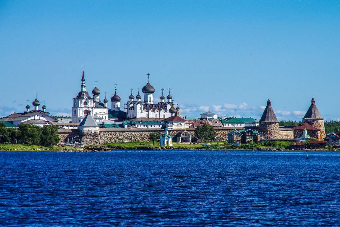 Solowezki-Inseln im Weißen Meer: In Russland sind 2016 Pläne zum Bau eines Offshore-Windparks in der Region Karelien bekannt geworden.