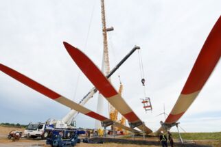 Repowering in Sachsen: Alte Windräder werden durch leistungsstärkere neue ersetzt. Mit weniger Anlagen erzeugen Windparks anschließend mehr Strom.