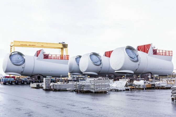 Windrad-Komponenten bei Siemens Gamesa in Cuxhaven: Der Hafen soll für 300 Millionen Euro ausgebaut werden, um mehr Windräder verschiffen zu können.