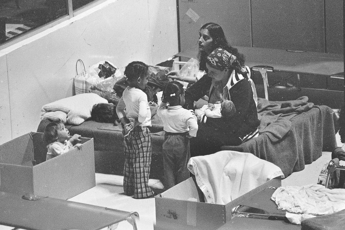 Atomunfall in Three Mile Island 1979: Frauen und Kinder in einem Evakuierungszentrum.