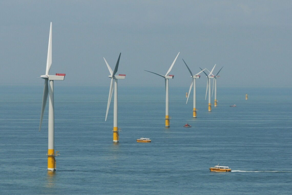 Die Turbinen des 2012 ans Netz gegangenen Parks Greater Gabbard nehmen sich mit 3,6 Megawatt aus heutiger Sicht zwar bescheiden aus. Dafür ist der Park mit 140 Windrädern einer der ausgedehntesten.