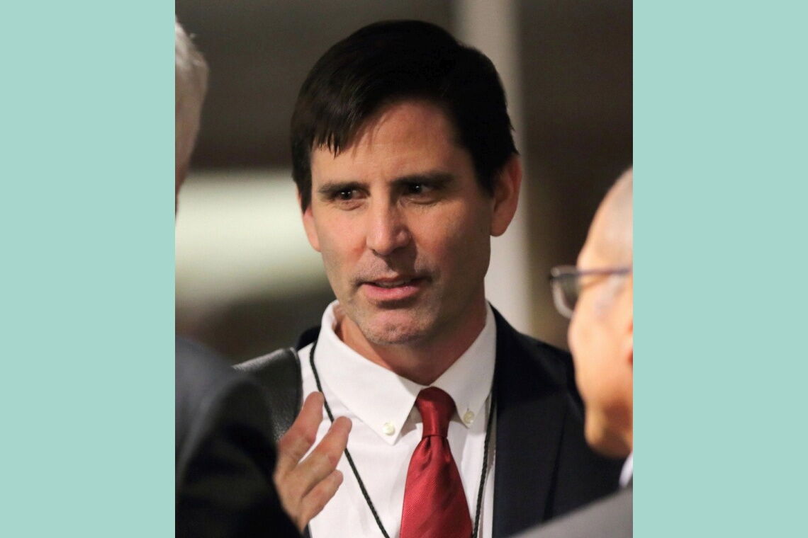 Klimaforscher Mark Z. Jacobson (Stanford) äußert sich kritisch zu der von Bill Gates favorisierten Renaissance der Atomenergie.