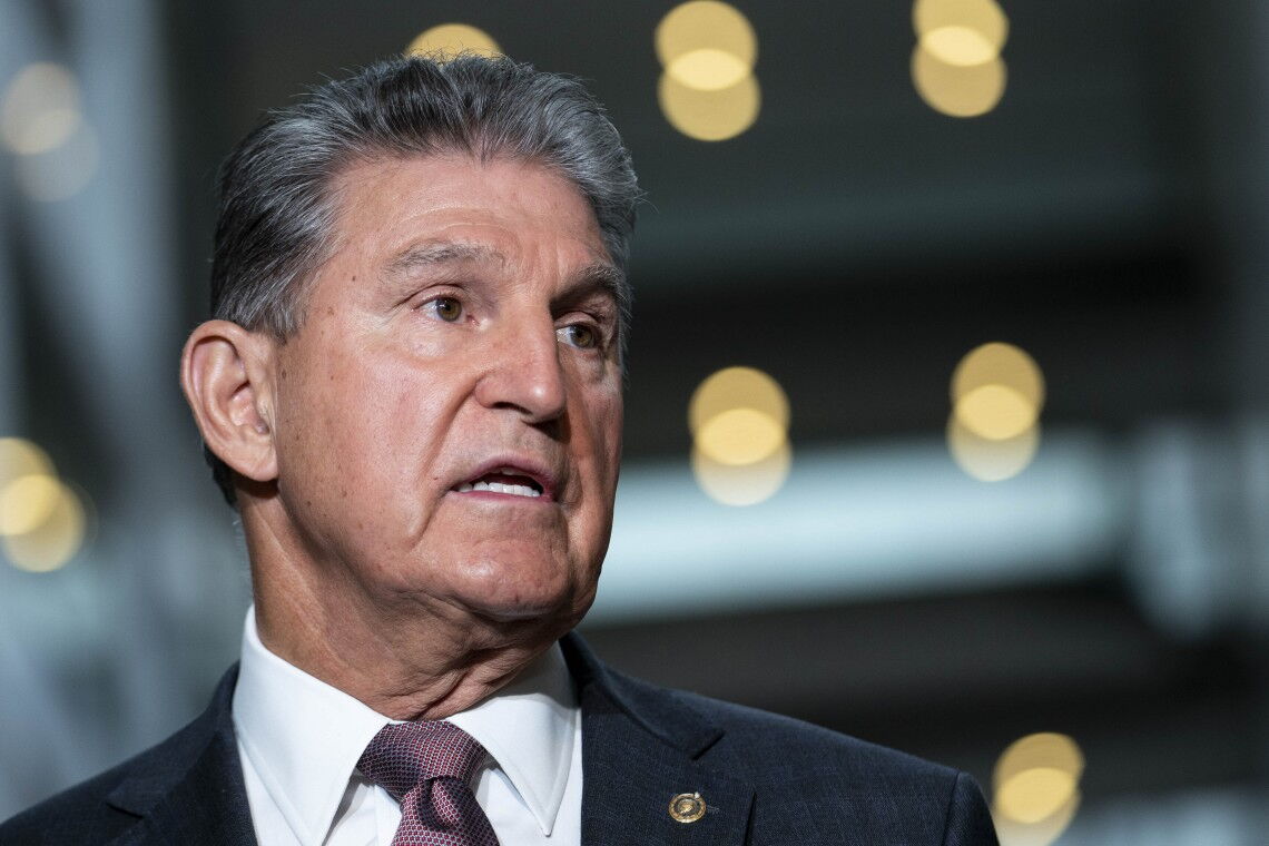 US-Präsident Joe Biden will die Offshore-Windenergie im Atlantik, Pazifik und Golf von Mexiko ausbauen. Die Pläne drohen an Senator Joe Manchin zu scheitern – einem Demokraten.