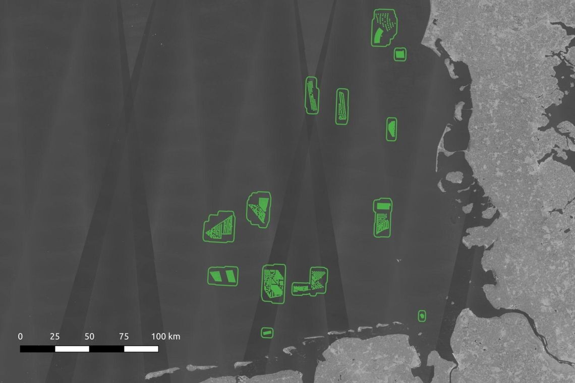Thorsten Höser vom DLR in Oberpfaffenhofen hat die Offshore-Windräder weltweit mithilfe von Satellitenbildern und KI gezählt. Das Foto zeigt die Auswertung für die Nordsee. Credit: DLR (CC BY-NC-ND 3.0)