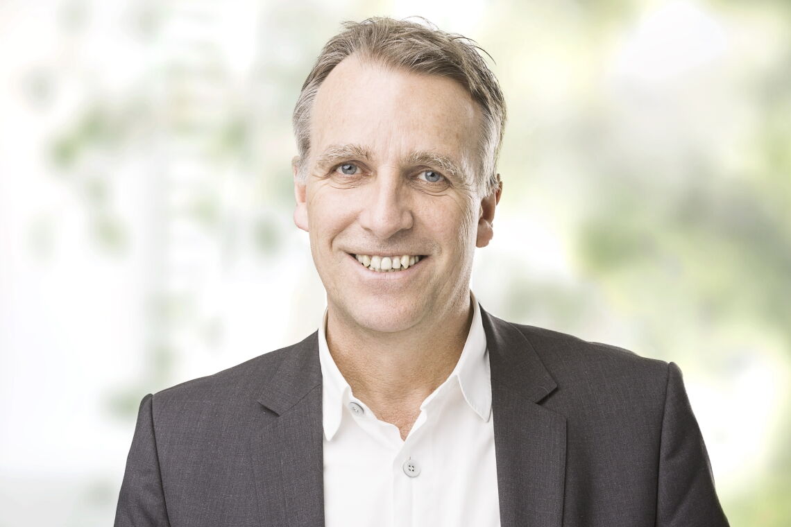 Stefan Wenzel (Grüne), Ex-Umweltminister von Niedersachsen und studierter Agrarökonom, spricht im Interview darüber, wie Landwirte mit Klimaschutzmaßnahmen (Wiedervernässung von Mooren, Humusentwicklung) Geld verdienen können.