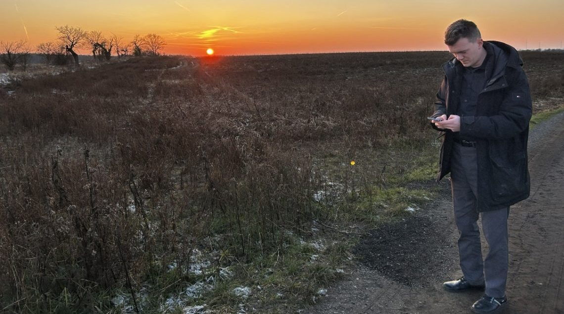 Luca Piwodda treibt als Bürgermeister von Gartz die Energiewende voran – weil die Gemeinde in Brandenburg ökonomisch und gesellschaftliche davon profitiert.