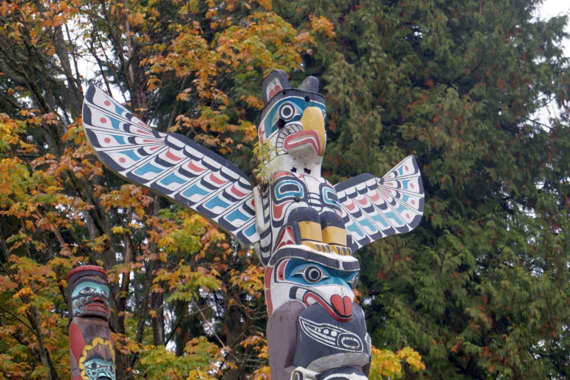 Vancouver: Totempfahl der First Nations im Stanley Park.