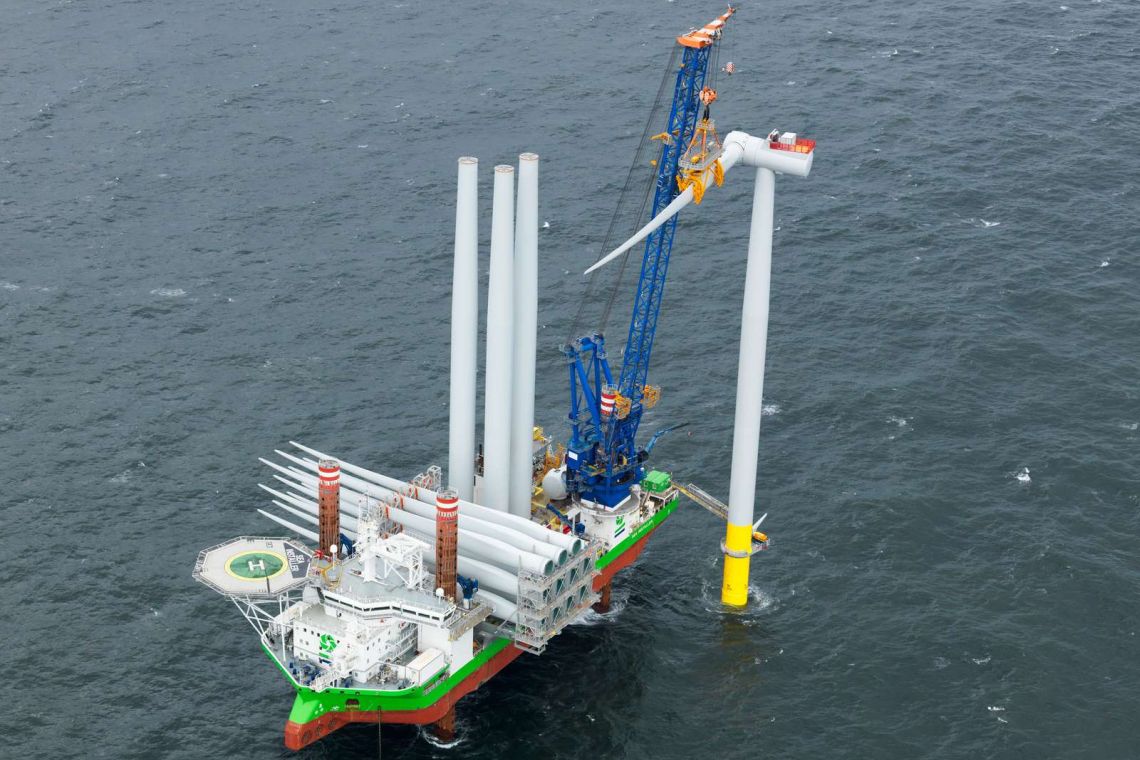 Bau des Offshore-Windparks Borssele 1 und 2: Der Park vor der niederländischen Küste ist inzwischen fertiggestellt. Er ist der zweitgrößte Windpark der Welt.